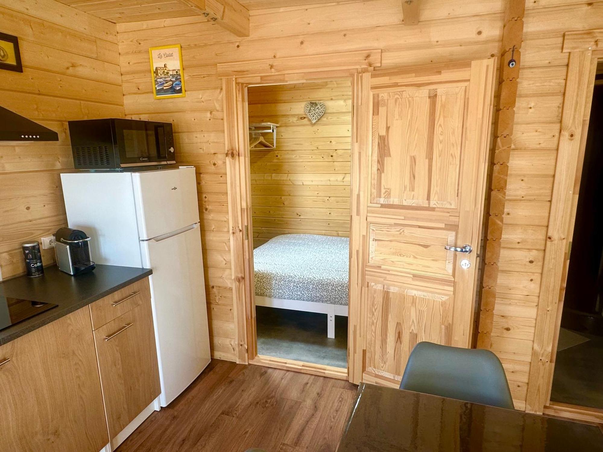 Chalet Ceyrenite Ceyreste Экстерьер фото